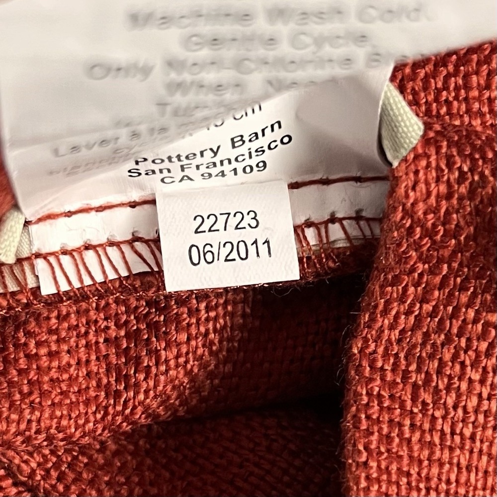Set Of 2 Pottery Barn Red Rust Linen Cushion Covers‎ 18" Button Boho Farmhouse - Picture 8 of 10